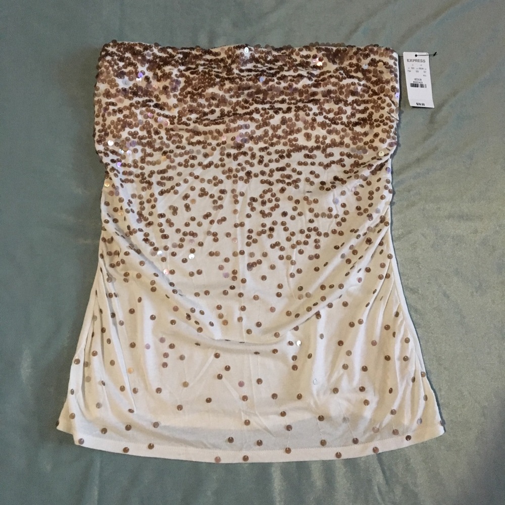 Express medium strapless top NWT